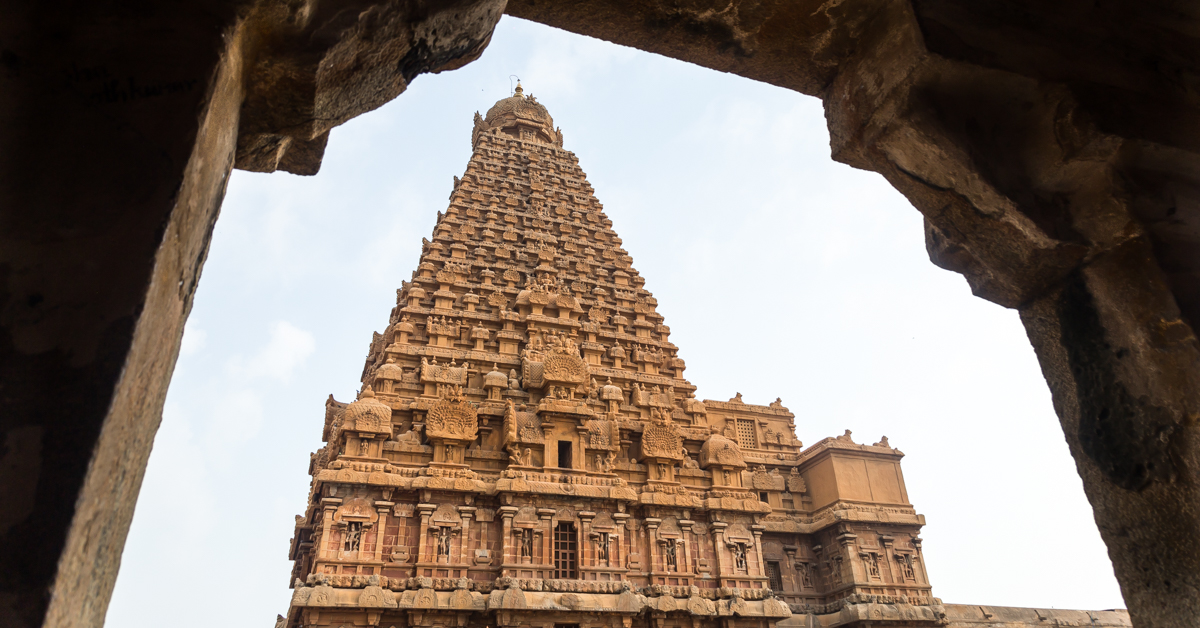  Brihadeshwara temple, Thanjavur the exquisite sculptures of gopurams 
