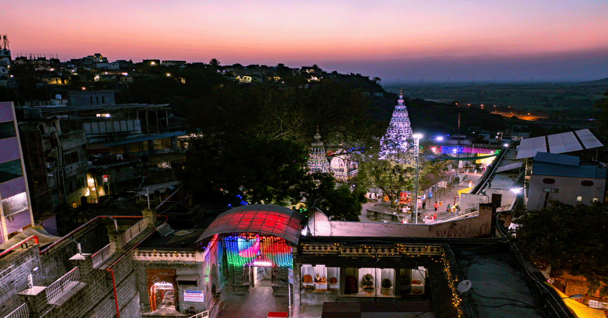 1,000-year-old Thanjavur Brihadeeshwara Temple- view at sunset.
