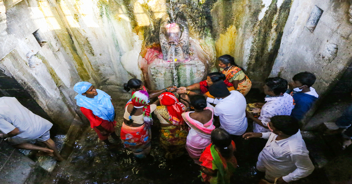 1,000-year-old Thanjavur Brihadeeshwara Temple- view at sunset.