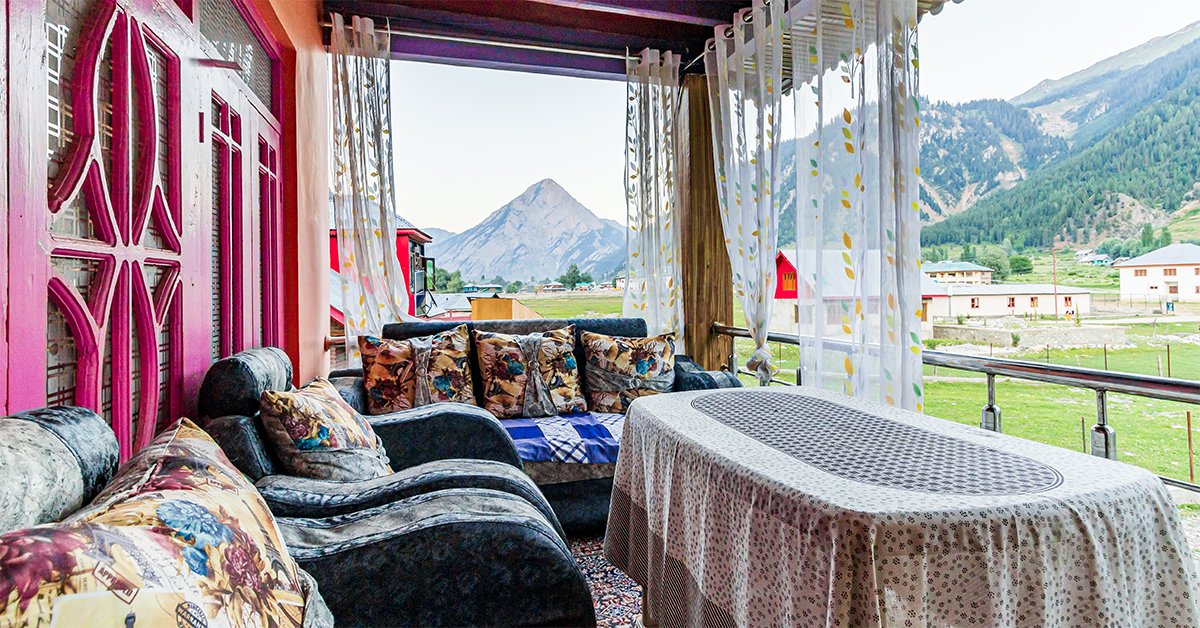 The Ultimate Guide to Homestays: Tips & Insights from a Traveler's Perspective