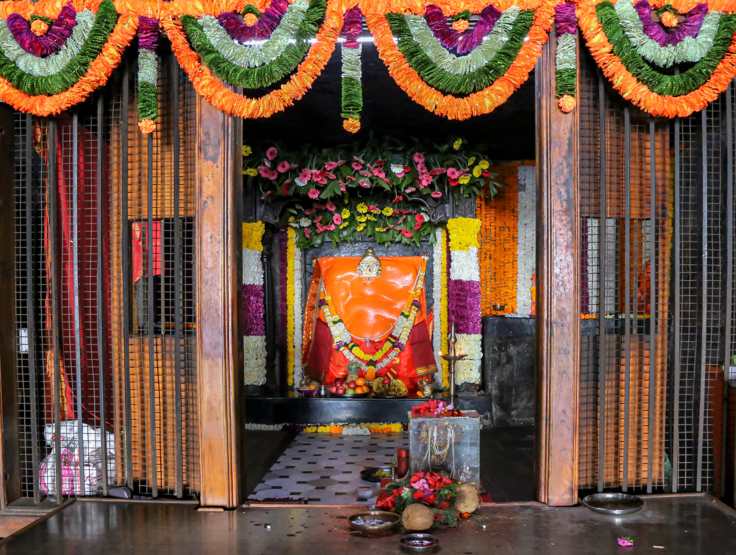 Girijatmaj Temple, Lenyadri Hill